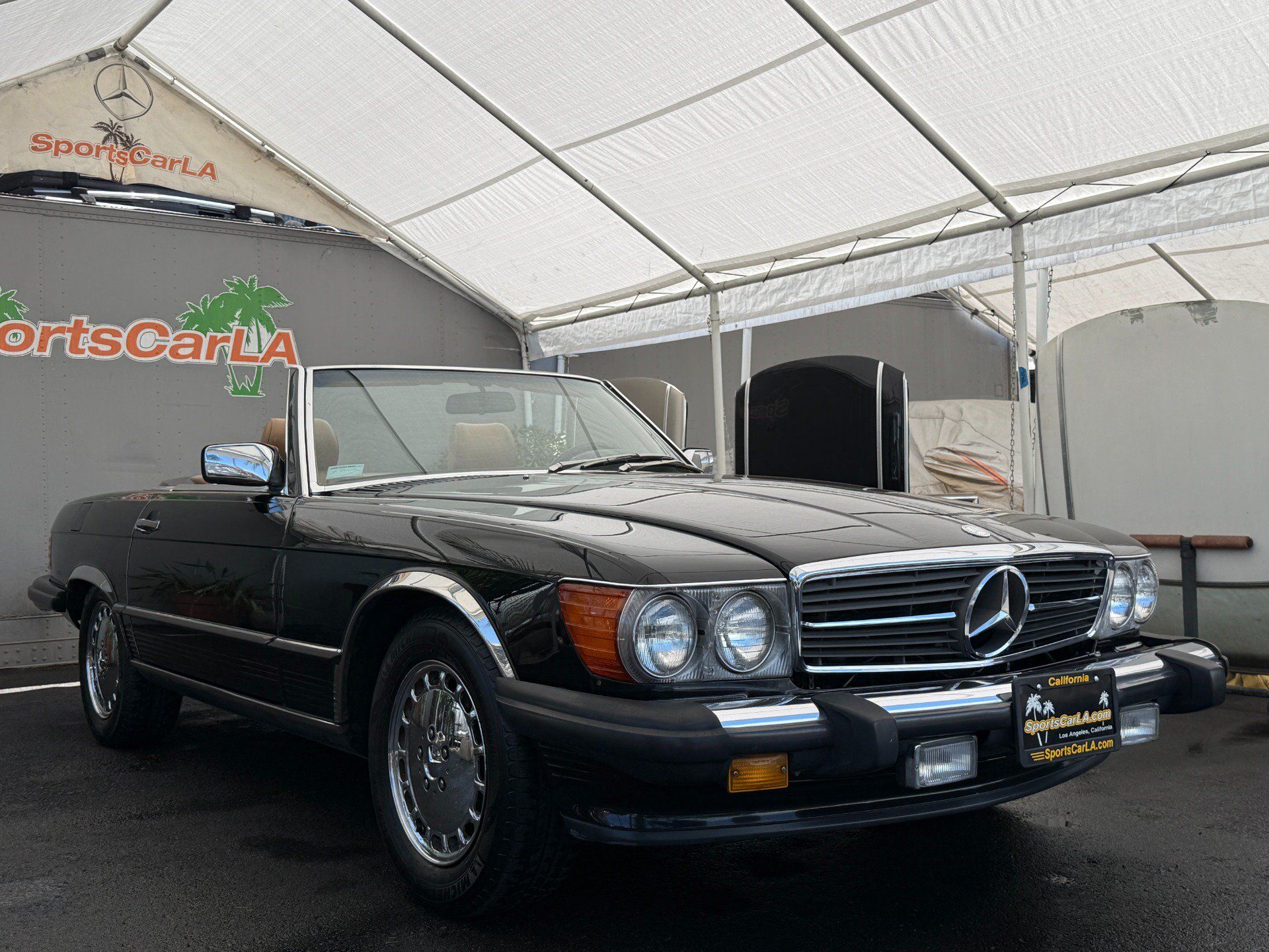 Used 1987 Mercedes-Benz 560 SL image 1
