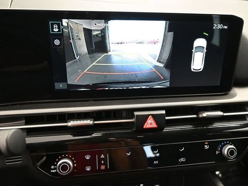 Used 2026 Kia Sportage LX FWD image 35