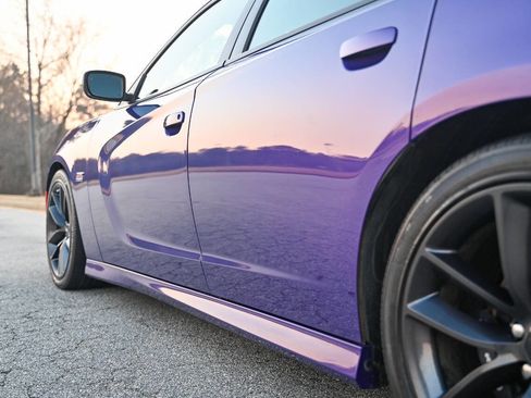 Used 2019 Dodge Charger Scat Pack w/ Plus Group image 18