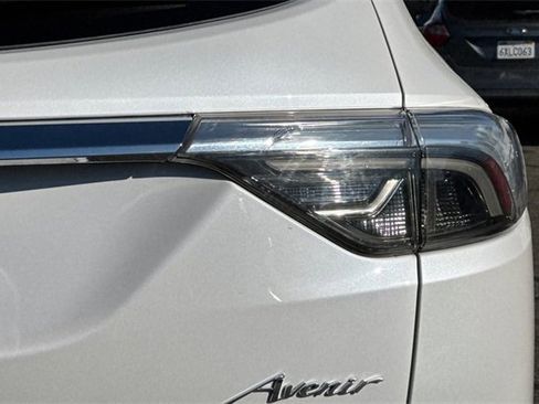 Used 2023 Buick Enclave Avenir w/ Avenir Technology Package image 54