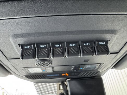 Used 2022 Ford Bronco Big Bend image 24