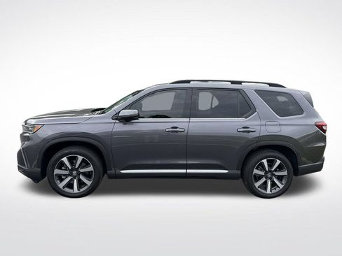 Used 2025 Honda Pilot Elite image 4