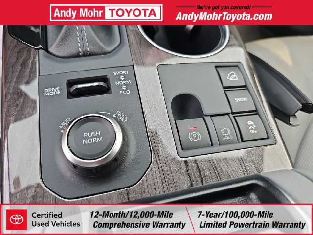Certified 2026 Toyota Highlander Platinum AWD/4WD image 28