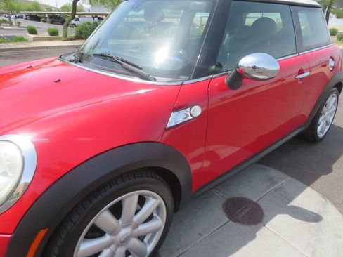 Used 2009 MINI Cooper S FWD image 8