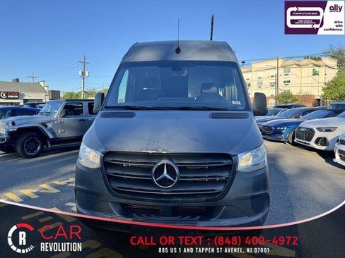 Used 2019 Mercedes-Benz Sprinter 170 image 2