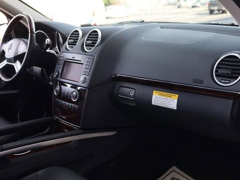 Used 2012 Mercedes-Benz GL 450 4MATIC image 26