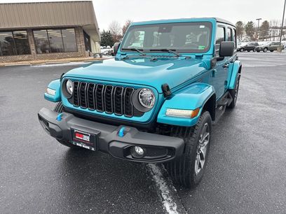 Used 2024 Jeep Wrangler Unlimited w/ Convenience Group