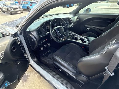 Used 2022 Dodge Challenger R/T Scat Pack w/ Dynamics Package image 43