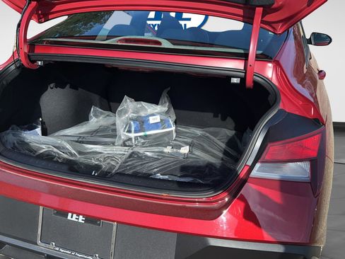 Certified 2025 Hyundai Elantra Sport w/ Cargo Package image 16