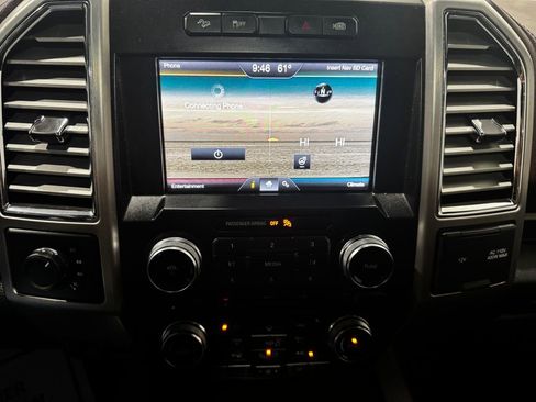 Used 2015 Ford F150 Platinum w/ Equipment Group 701A Luxury image 12