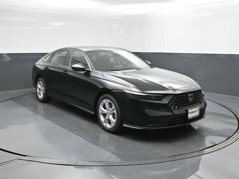 New 2026 Honda Accord LX image 25