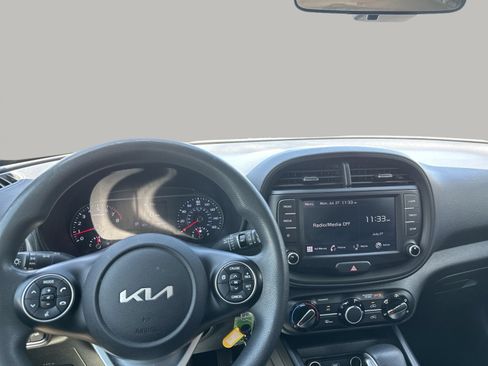 Used 2022 Kia Soul LX w/ Technology Package FWD image 25