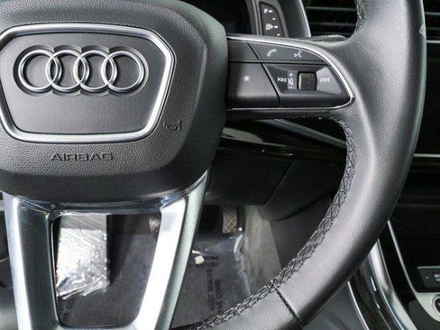 Used 2022 Audi Q7 3.0T Premium w/ Convenience Package AWD/4WD image 10