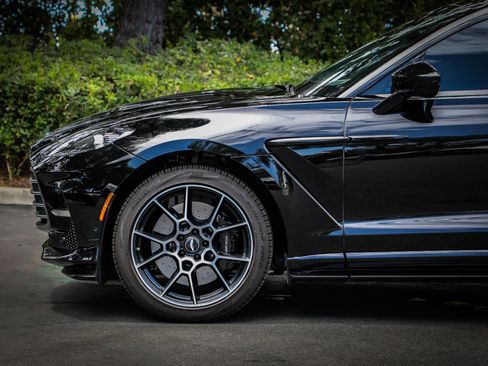 Used 2023 Aston Martin DBX 707 AWD/4WD image 26