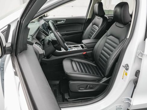 Certified 2023 Ford Edge SEL w/ Convenience Package AWD/4WD image 11