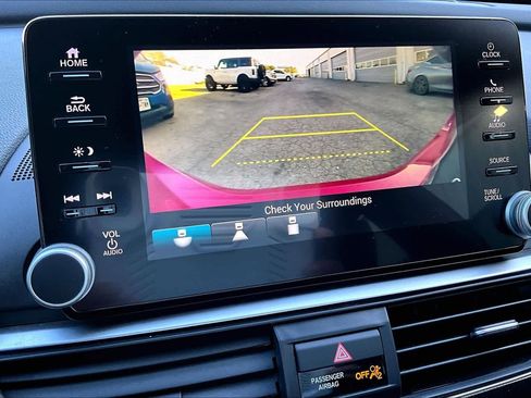 Used 2019 Honda Accord Sport image 29