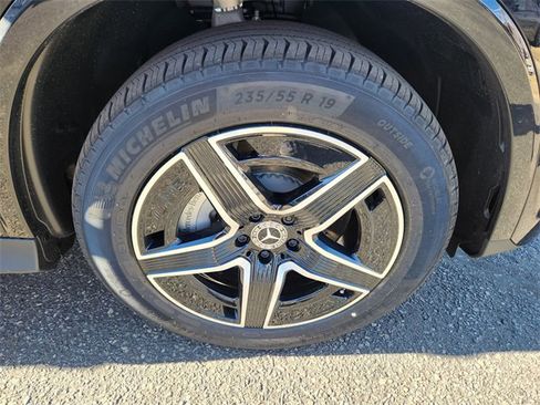 New 2026 Mercedes-Benz GLC 300 4MATIC image 17