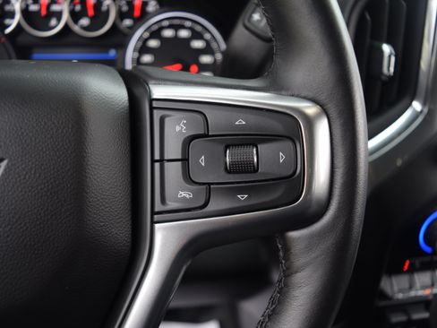 Used 2020 Chevrolet Silverado 1500 LT Trail Boss image 5