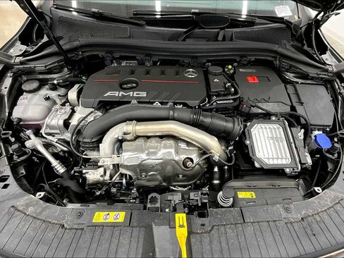 New 2025 Mercedes-Benz GLA 35 AMG AMG GLA 35 image 16