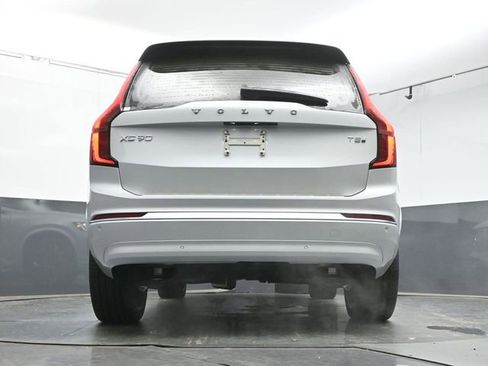 New 2026 Volvo XC90 T8 Plus w/ Protection Package Premier image 38