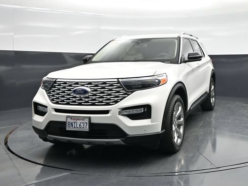 Used 2020 Ford Explorer Platinum w/ Premium Technology Package AWD/4WD image 59