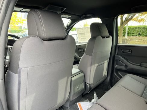 New 2026 Nissan Frontier SV w/ Tow Package image 28