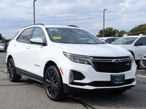 Certified 2023 Chevrolet Equinox RS AWD/4WD image 3