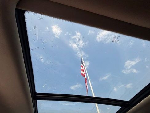 Used 2019 RAM 1500 Laramie image 15