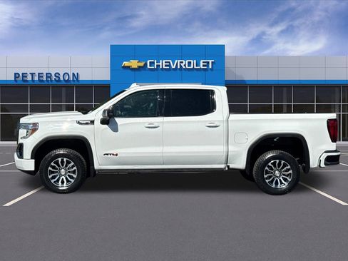 Certified 2022 GMC Sierra 1500 AT4 w/ AT4 Carbonpro Edition AWD/4WD image 7