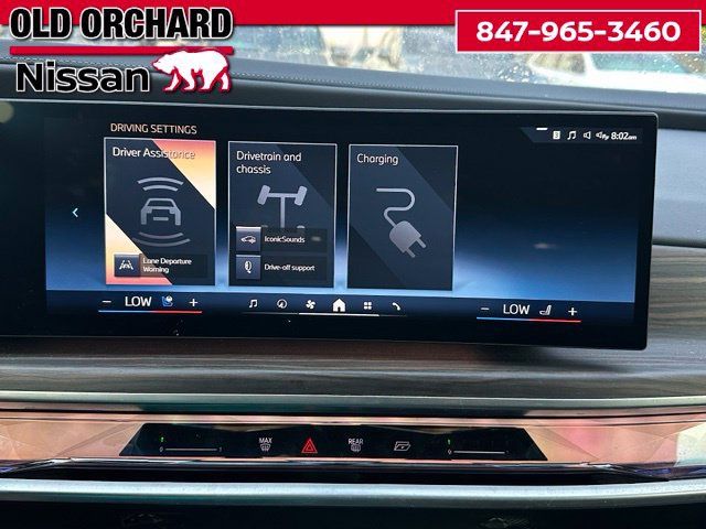Used 2023 BMW i7 xDrive60 AWD/4WD image 21