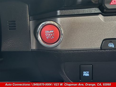 Used 2017 Toyota Tacoma TRD Off-Road w/ Tow Package image 16