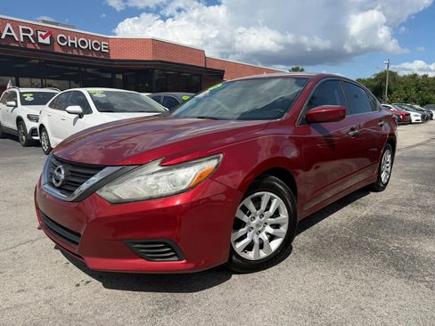 Used 2016 Nissan Altima 2.5 S w/ Power Driver Seat Package FWD image 1