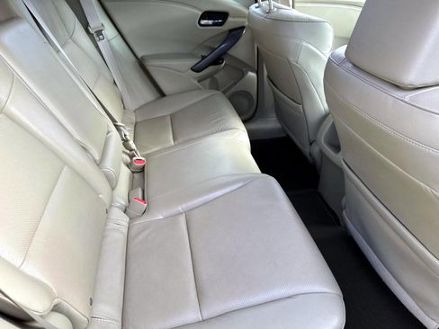 Used 2015 Acura RDX AWD w/ Technology Package image 12