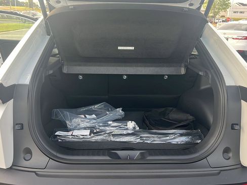 New 2026 Toyota C-HR image 32