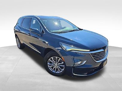 Used 2023 Buick Enclave Essence