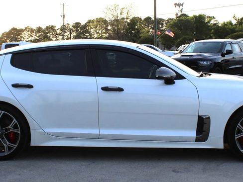 Used 2018 Kia Stinger GT2 RWD image 6