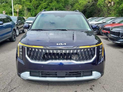 New 2026 Kia Carnival EX FWD image 2