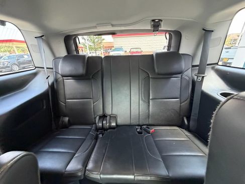 Used 2017 GMC Yukon Denali AWD/4WD image 15