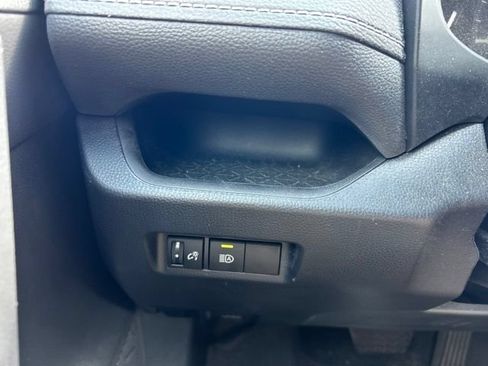 Used 2023 Toyota RAV4 LE FWD image 19