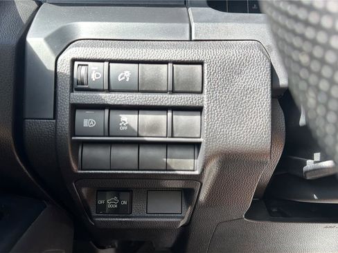 Used 2024 Toyota Tacoma SR AWD/4WD image 14