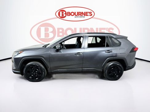 Used 2021 Toyota RAV4 LE w/ Carpet Mat Package (TMS) image 5