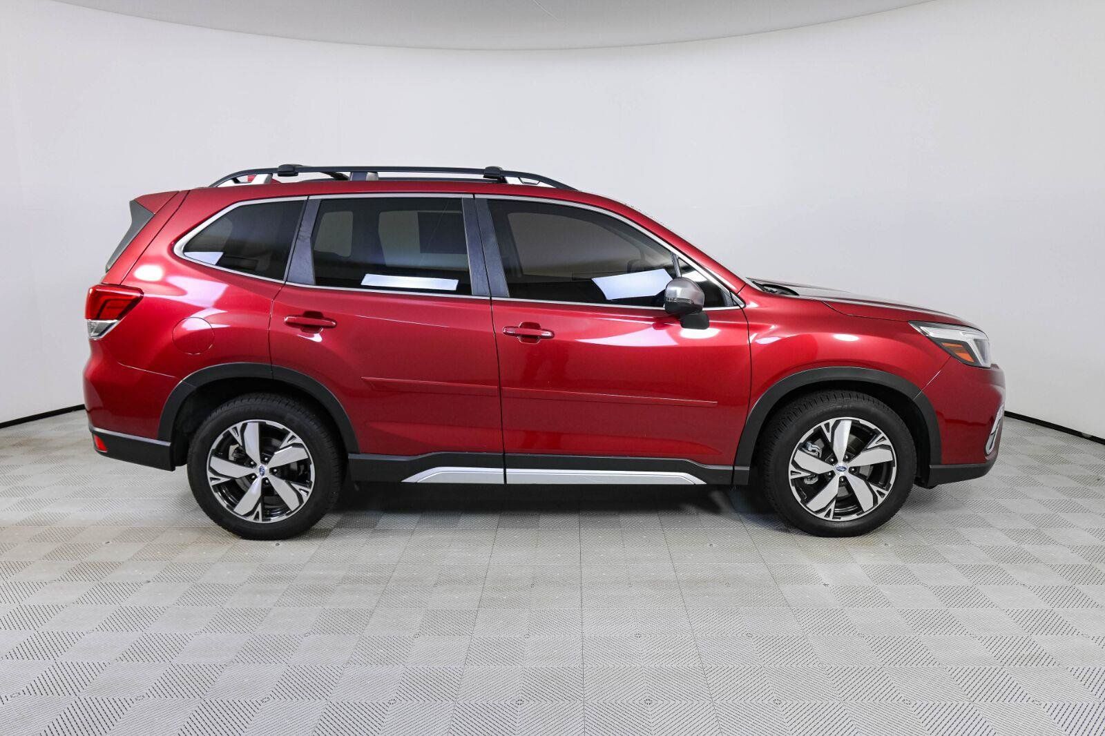 Used 2020 Subaru Forester Touring AWD/4WD image 28