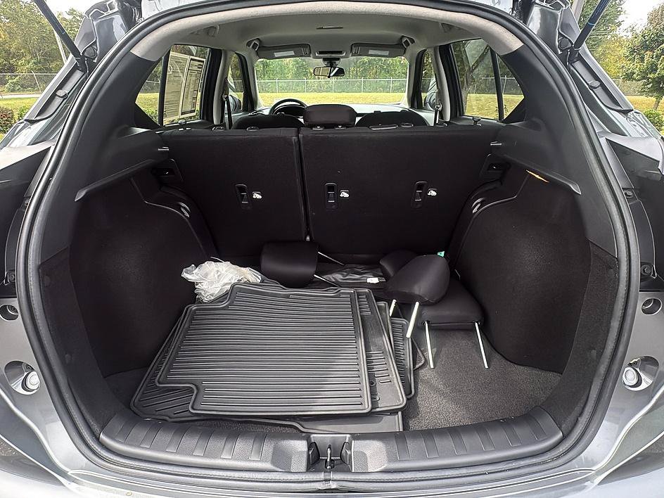 Certified 2024 Nissan Kicks S FWD image 37