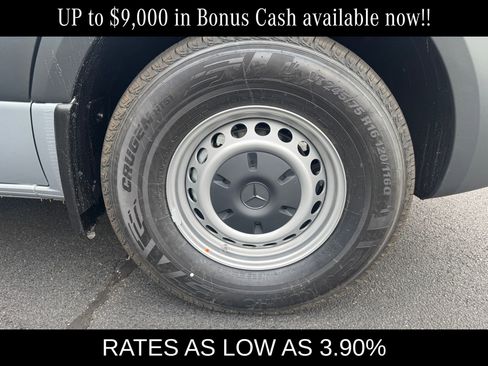 New 2025 Mercedes-Benz Sprinter 2500 image 29