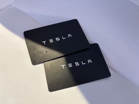 Used 2022 Tesla Model Y Performance image 21