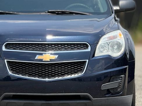Used 2015 Chevrolet Equinox LS FWD image 12