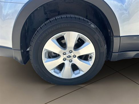 Used 2011 Subaru Outback 3.6R Limited AWD/4WD image 21