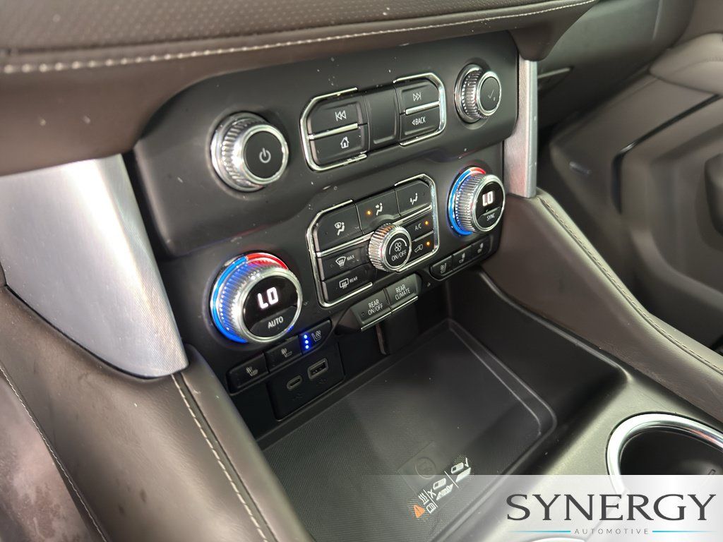 Used 2023 GMC Yukon SLT w/ SLT Premium Package RWD image 15