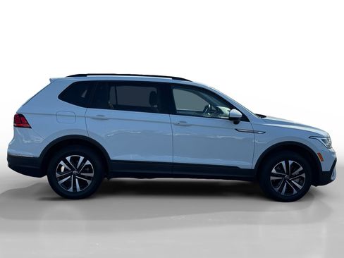 Certified 2022 Volkswagen Tiguan S FWD image 6