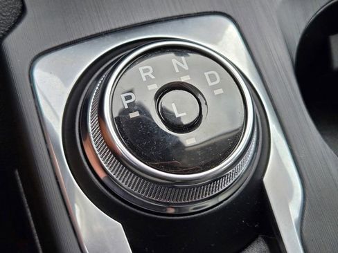 Used 2022 Ford Escape S image 17